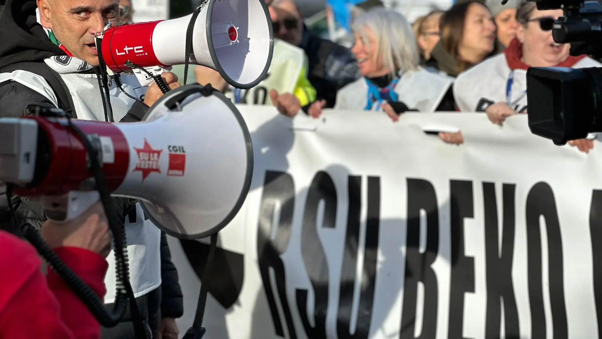 Beko, sindacati: “Piano industriale non rispettato”