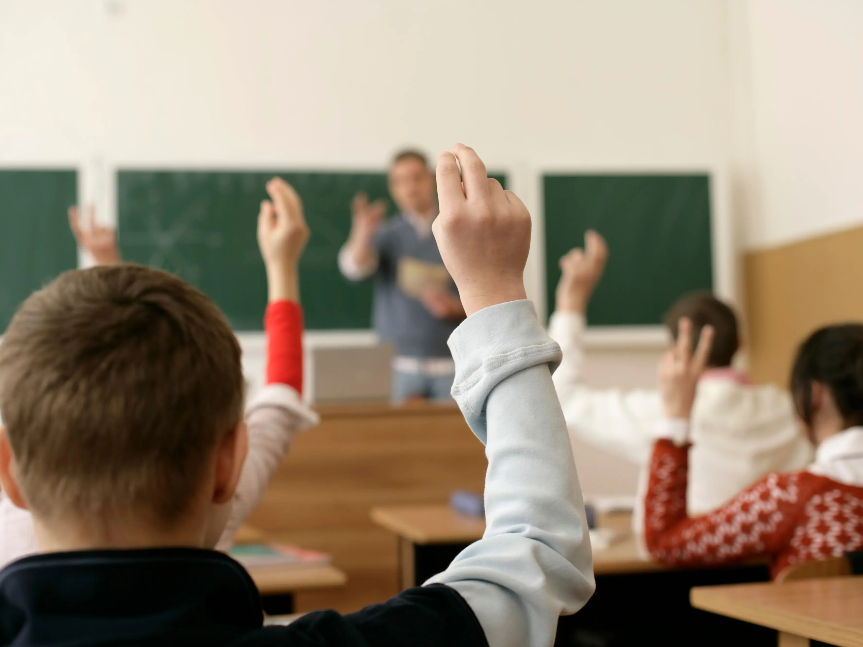 La “via maestra” è quella della scuola pubblica per tutti