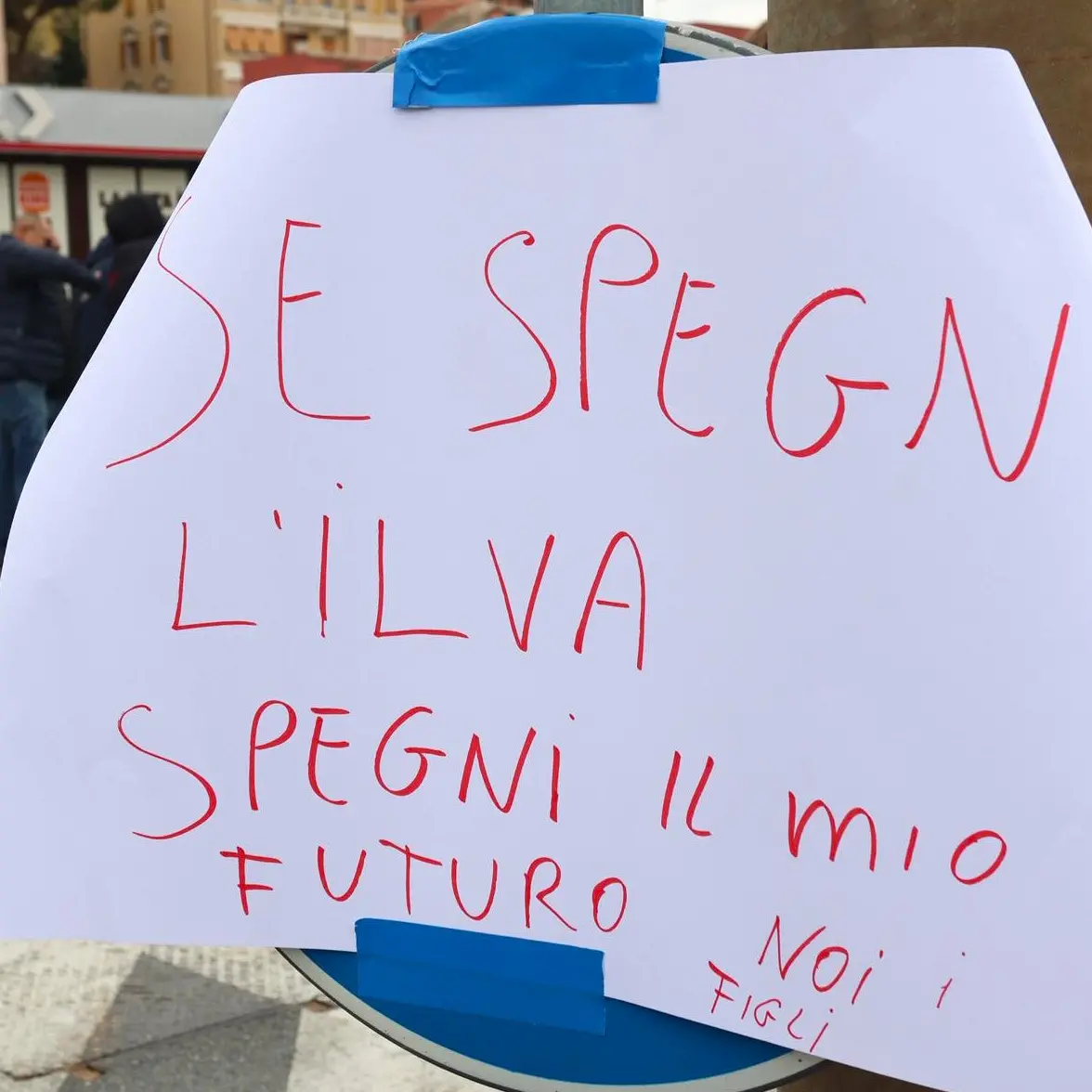 Ex Ilva. Pagano e Calà, Cgil Genova e Liguria: “Non può e non deve chiudere nemmeno per un minuto”