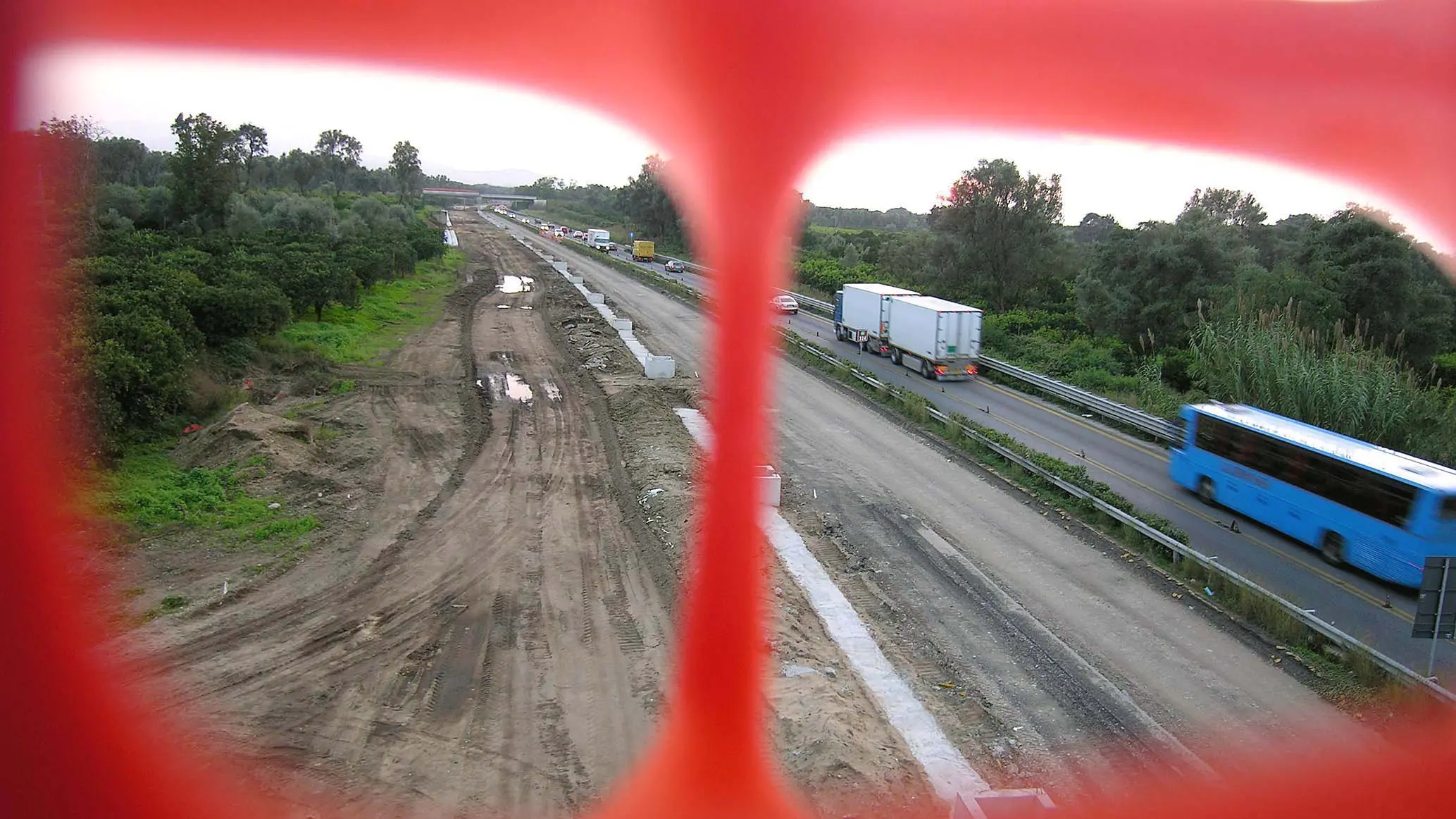 Cgil, Filt e Fillea: “La Sicilia non può viaggiare a 60 km all’ora”