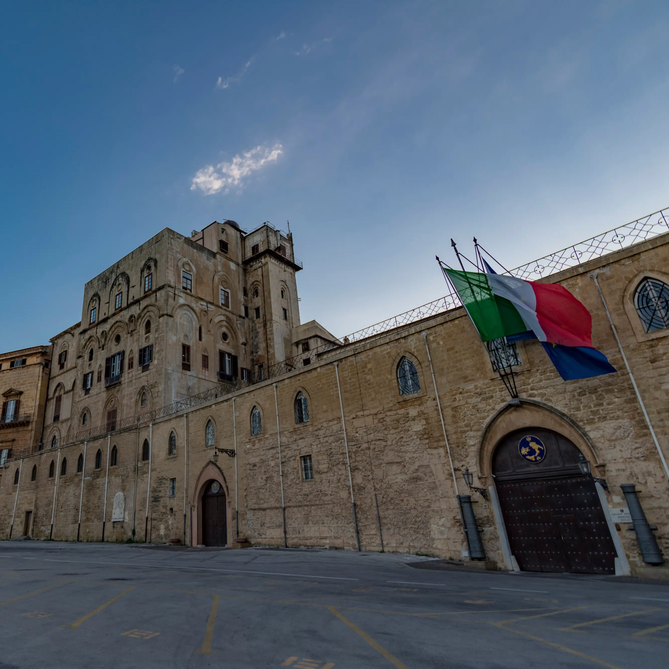 Sicilia, tipografie e vetrerie: appello all’Ars per salvare imprese e lavoro