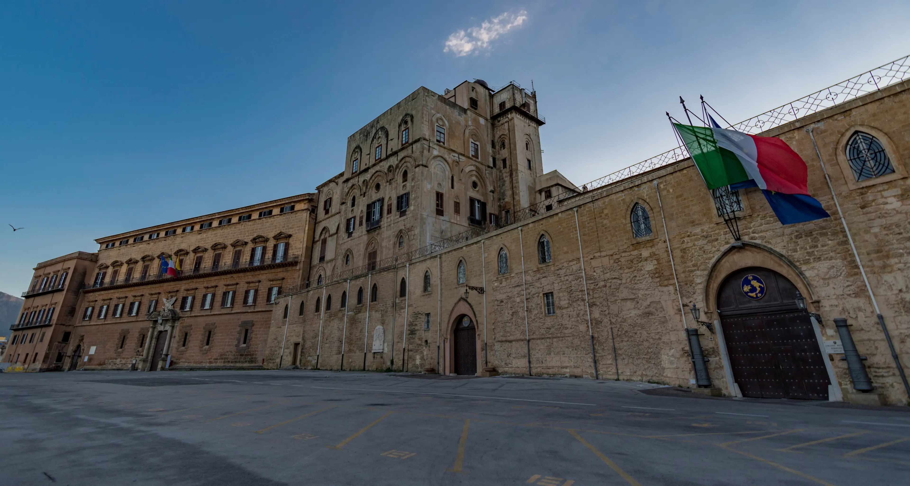 Sicilia, tipografie e vetrerie: appello all’Ars per salvare imprese e lavoro