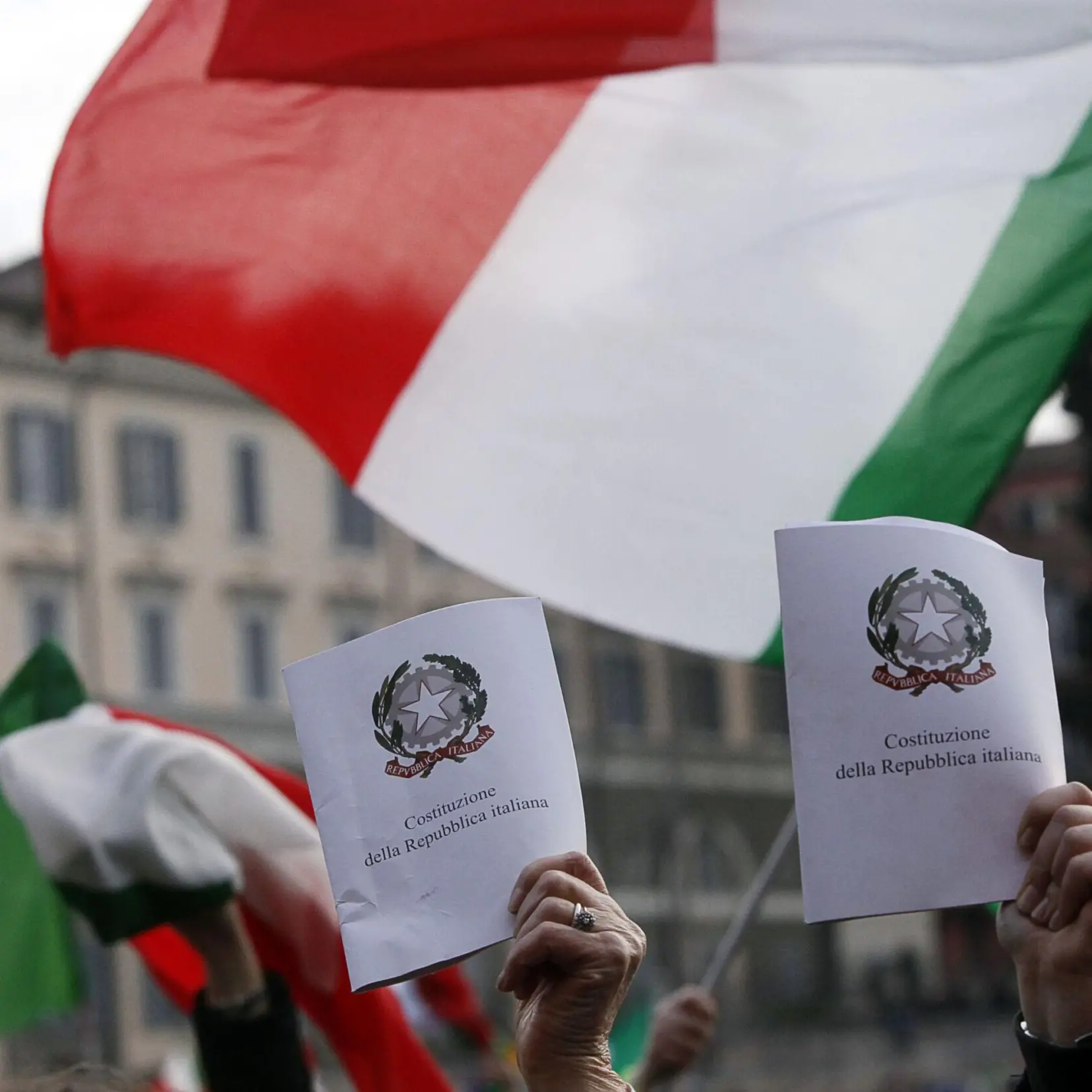 Difendere e attuare la Costituzione