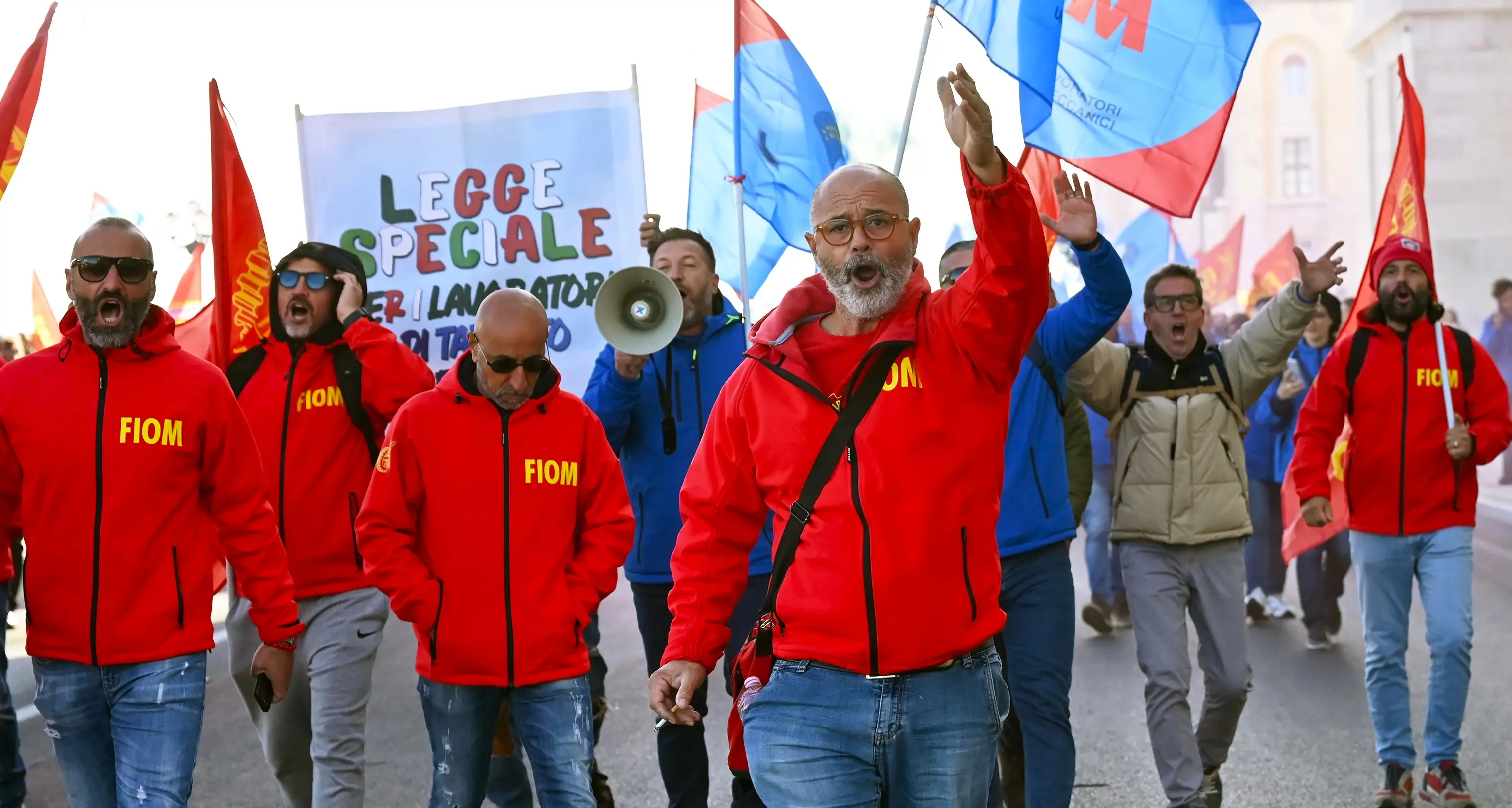 La protesta paga: martedì 27 tavolo ex Ilva a Palazzo Chigi
