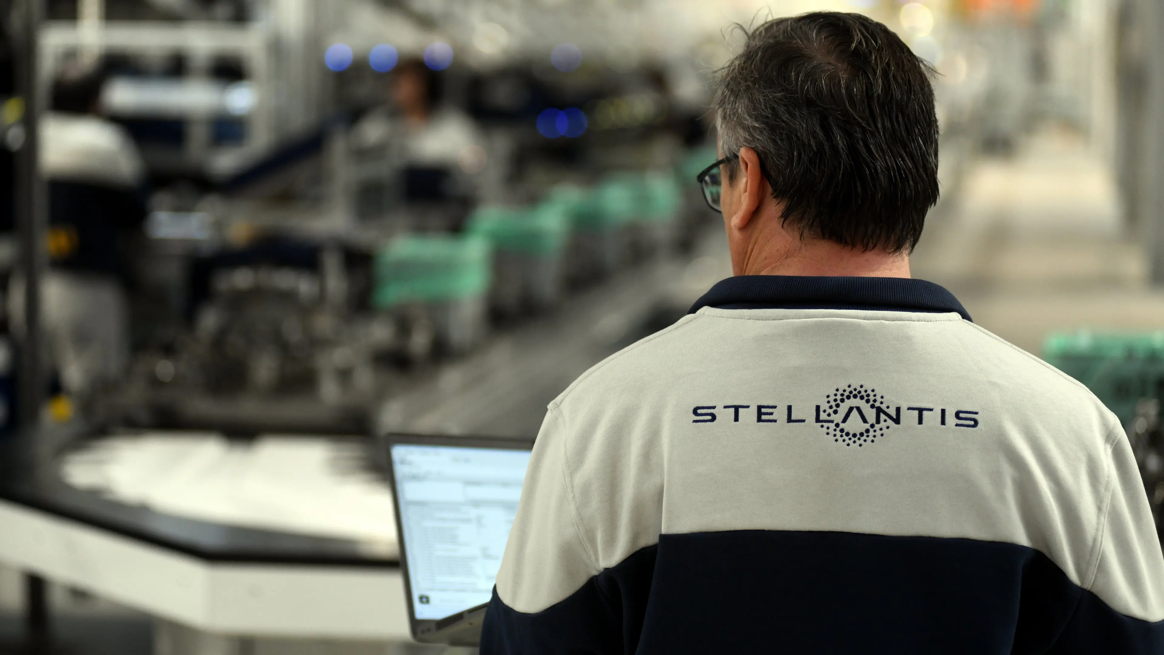 Stellantis, Fiom: “Chiederemo mille euro una tantum”