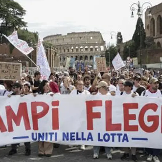 Campi Flegrei, Cgil Napoli e Campania: “Nel decreto grande assente è il lavoro”