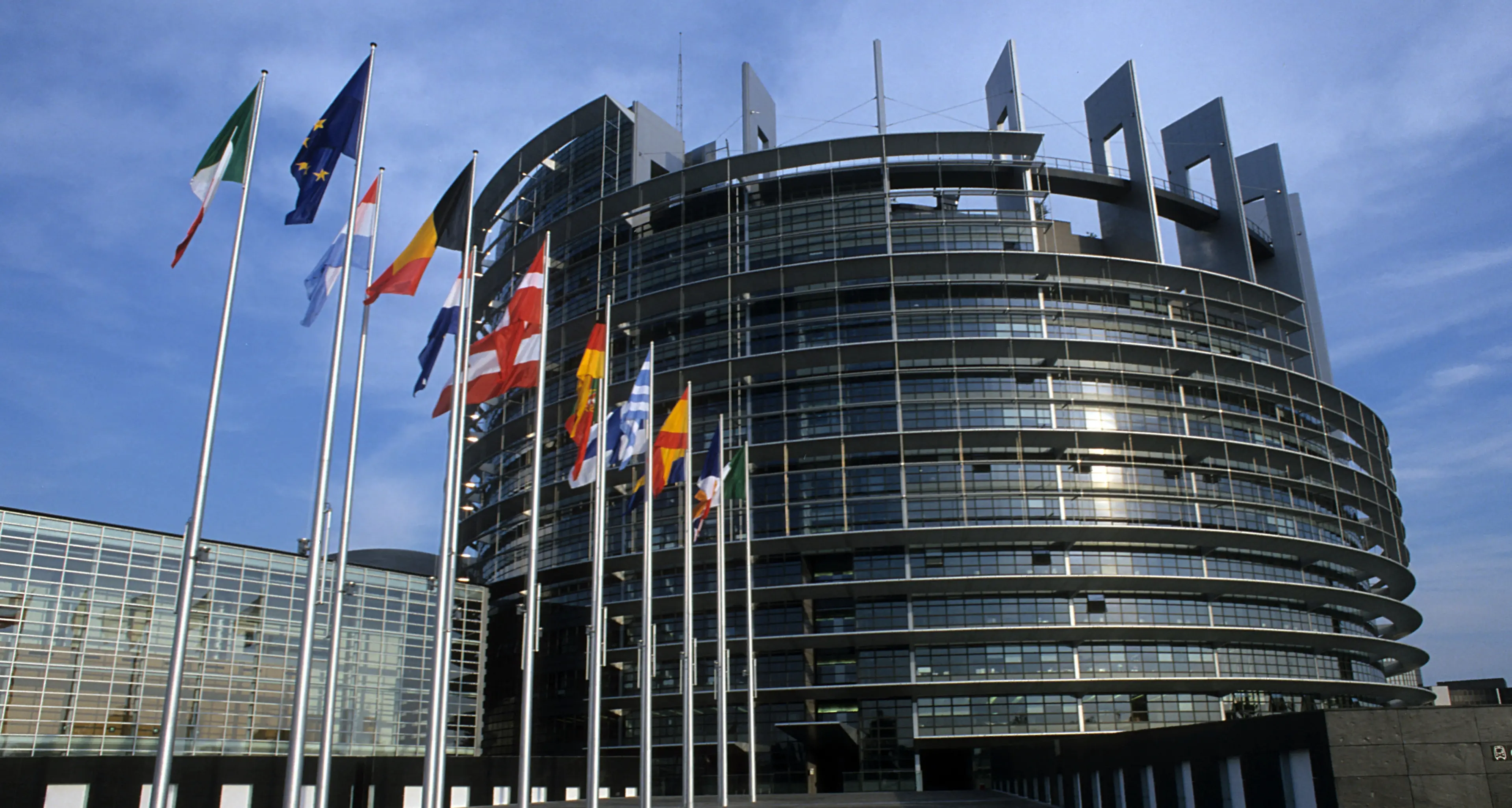 EU Inc, i sindacati europei in piazza a Strasburgo