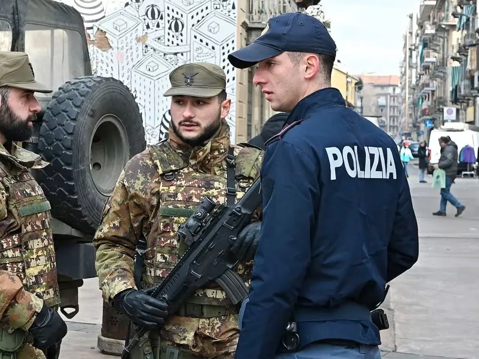 “Servono poliziotti addestrati, non scorciatoie”