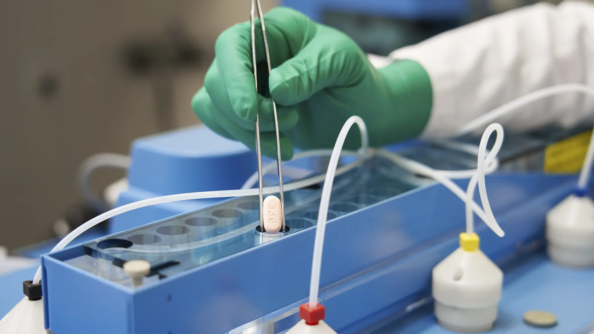 Pfizer Catania, i 330 licenziamenti rinviati al 9 dicembre