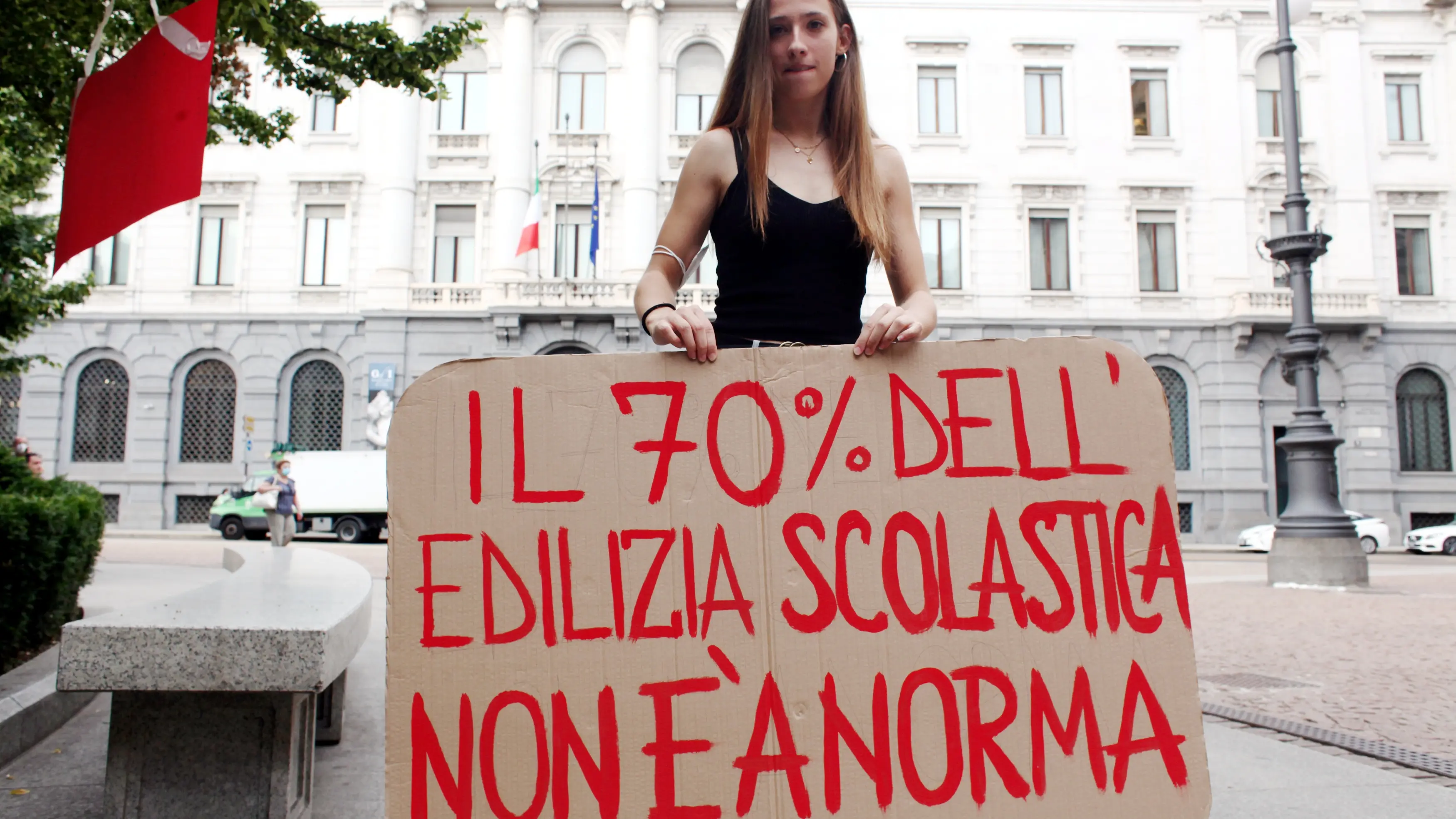 Scuole occupate a Firenze, gli insegnanti appoggiano le proteste
