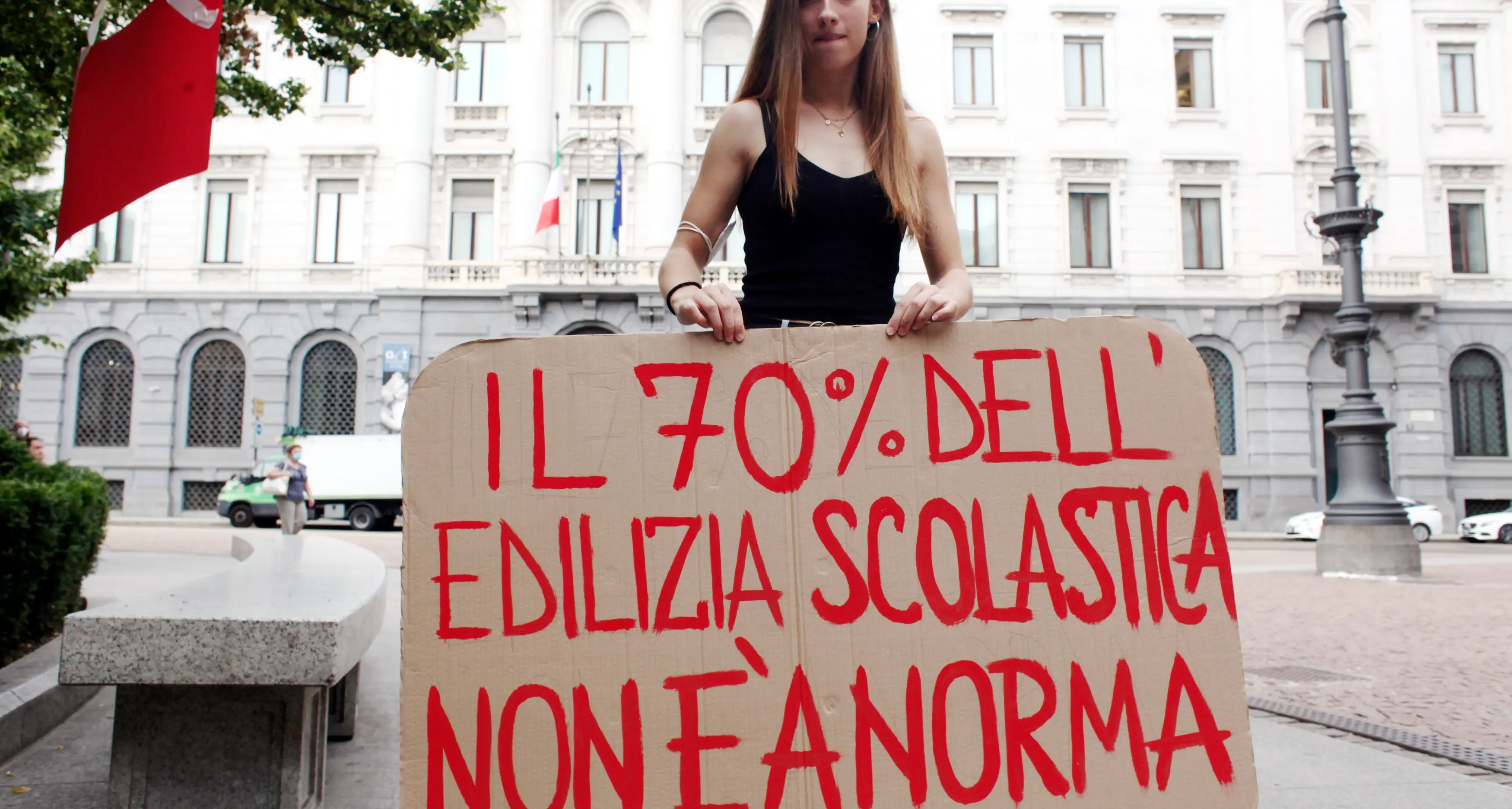 Scuole occupate a Firenze, gli insegnanti appoggiano le proteste