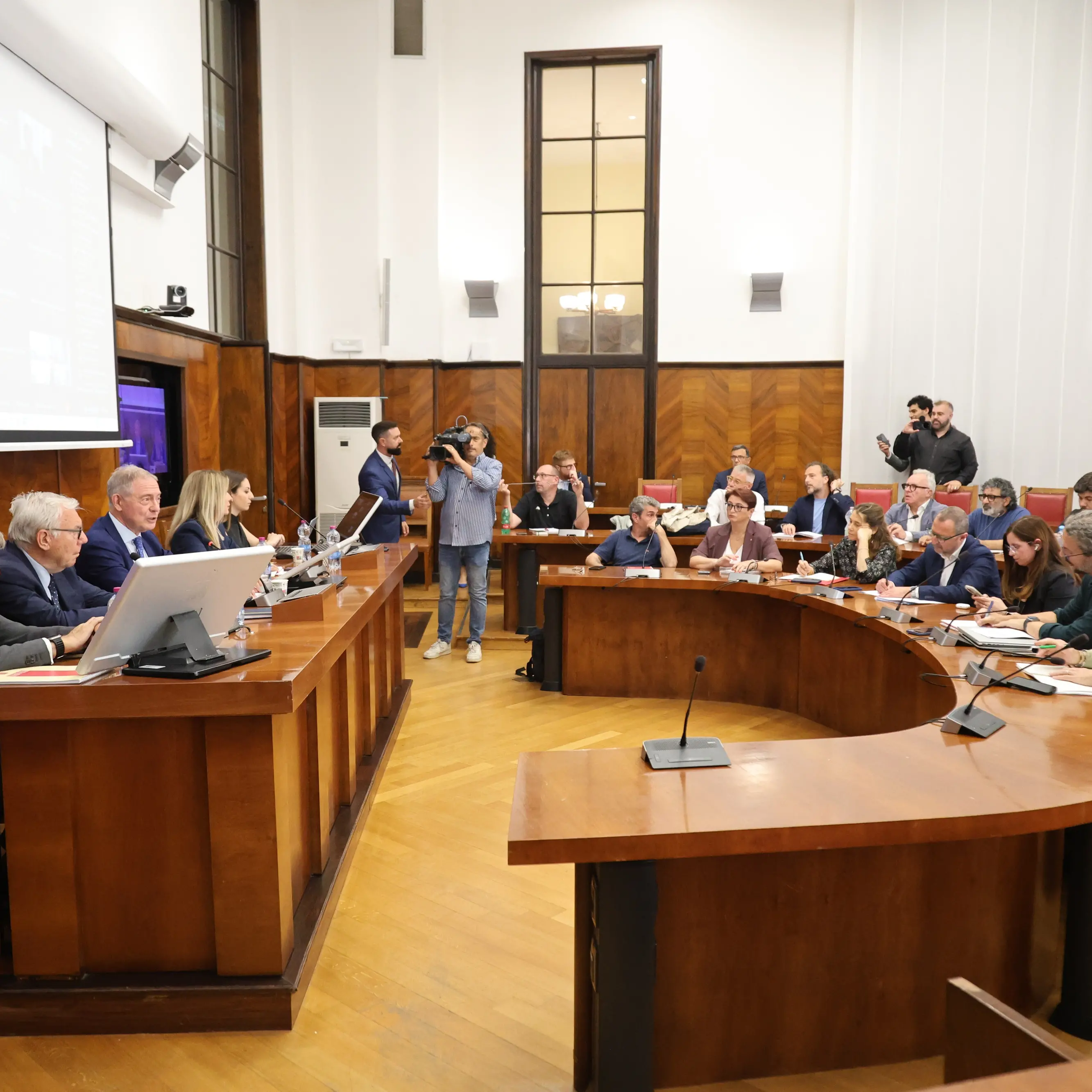 Natuzzi, Fillea Cgil Puglia: “Cambiano i manager, ma l’azienda continua a perdere”