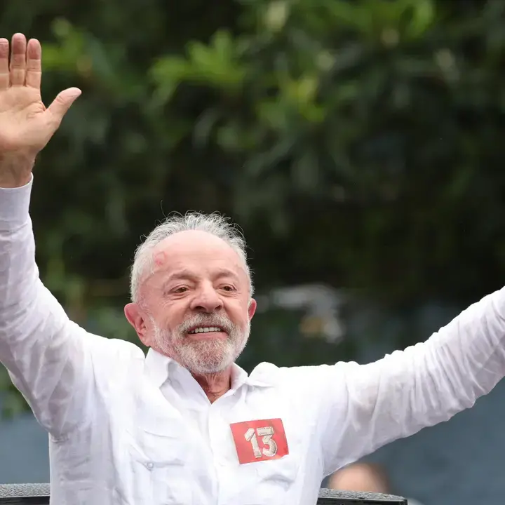 Brasile, Lula vince ancora: battuta l’estrema destra
