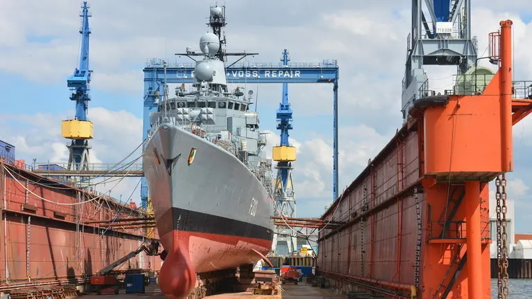 Incidente a Fincantieri Ancona, morto l’operaio dopo le gravi ustioni del 29 settembre scorso