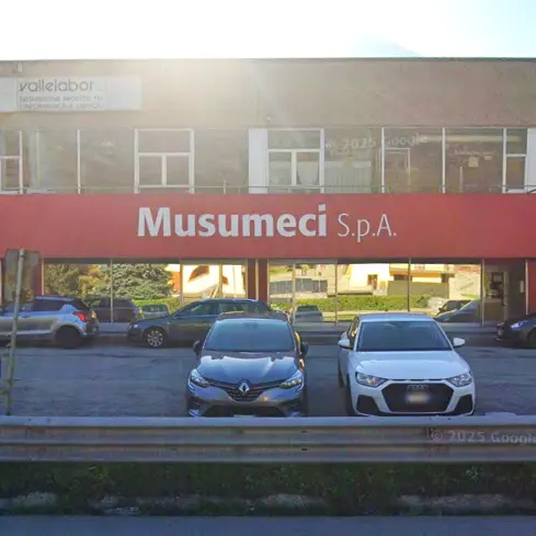 Crisi Musumeci, avviati otto licenziamenti