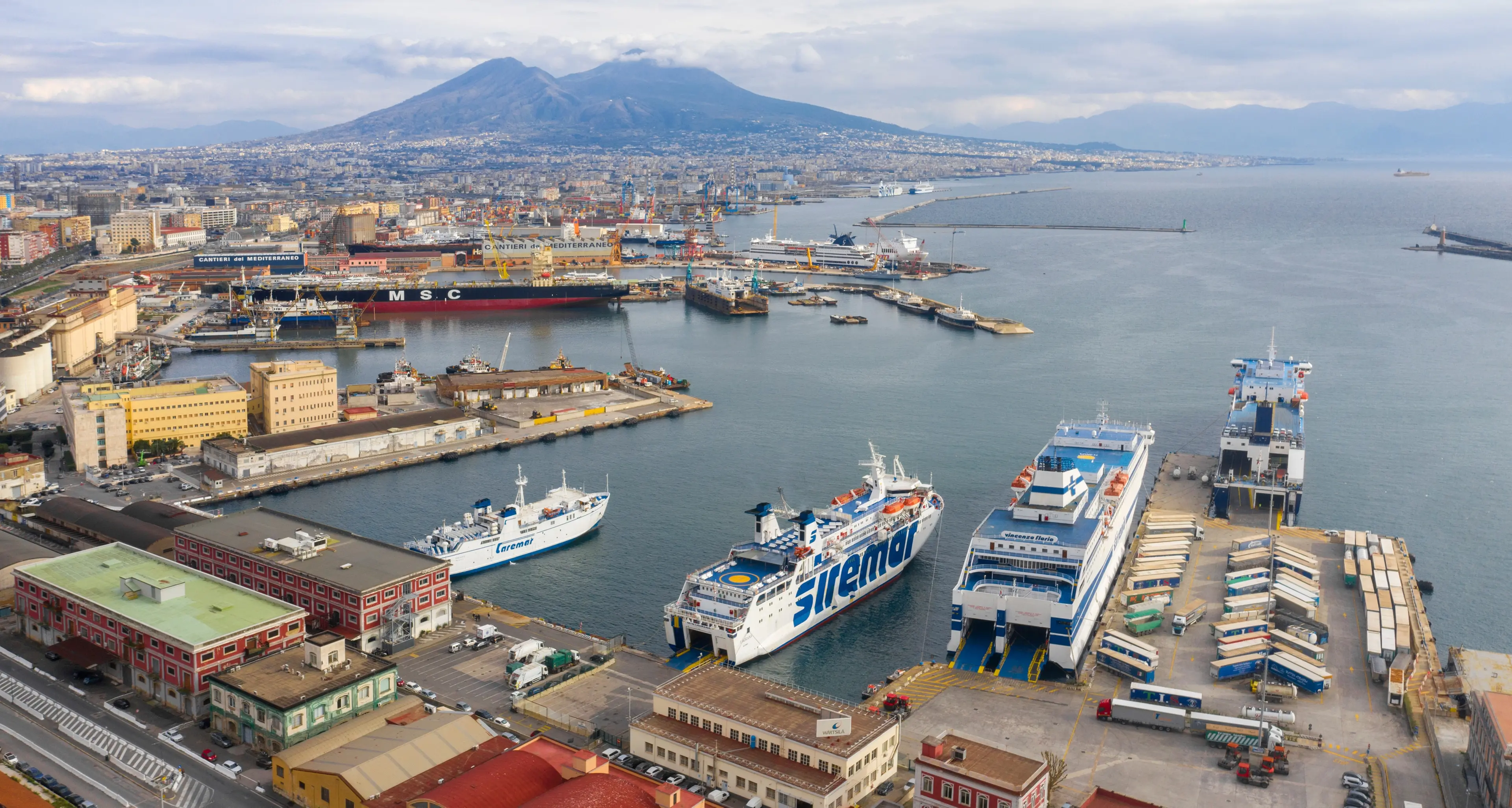 Portuali e marittimi, riconoscere il lavoro usurante