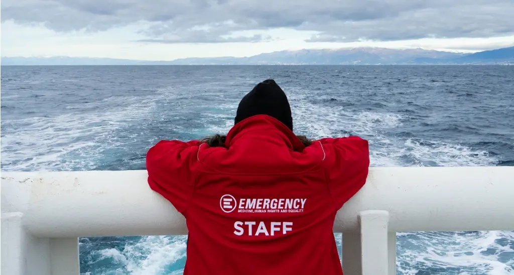 Genova aspetta la Life Support, a bordo 113 migranti