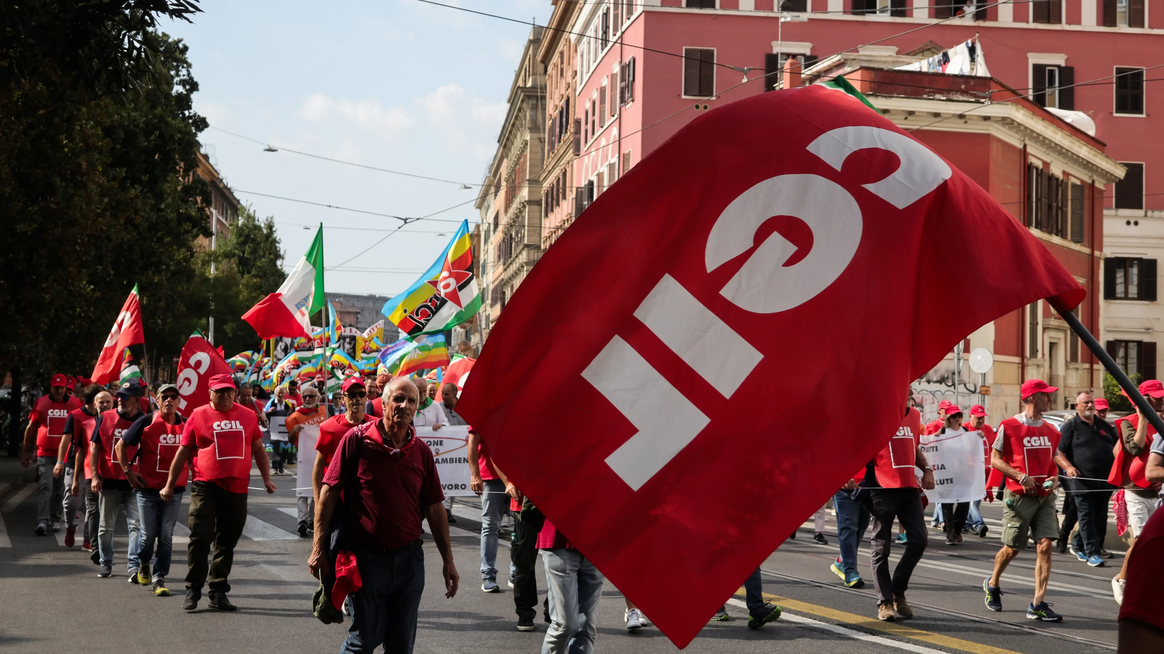 Cgil: “Una Manovra al di là delle peggiori aspettative”