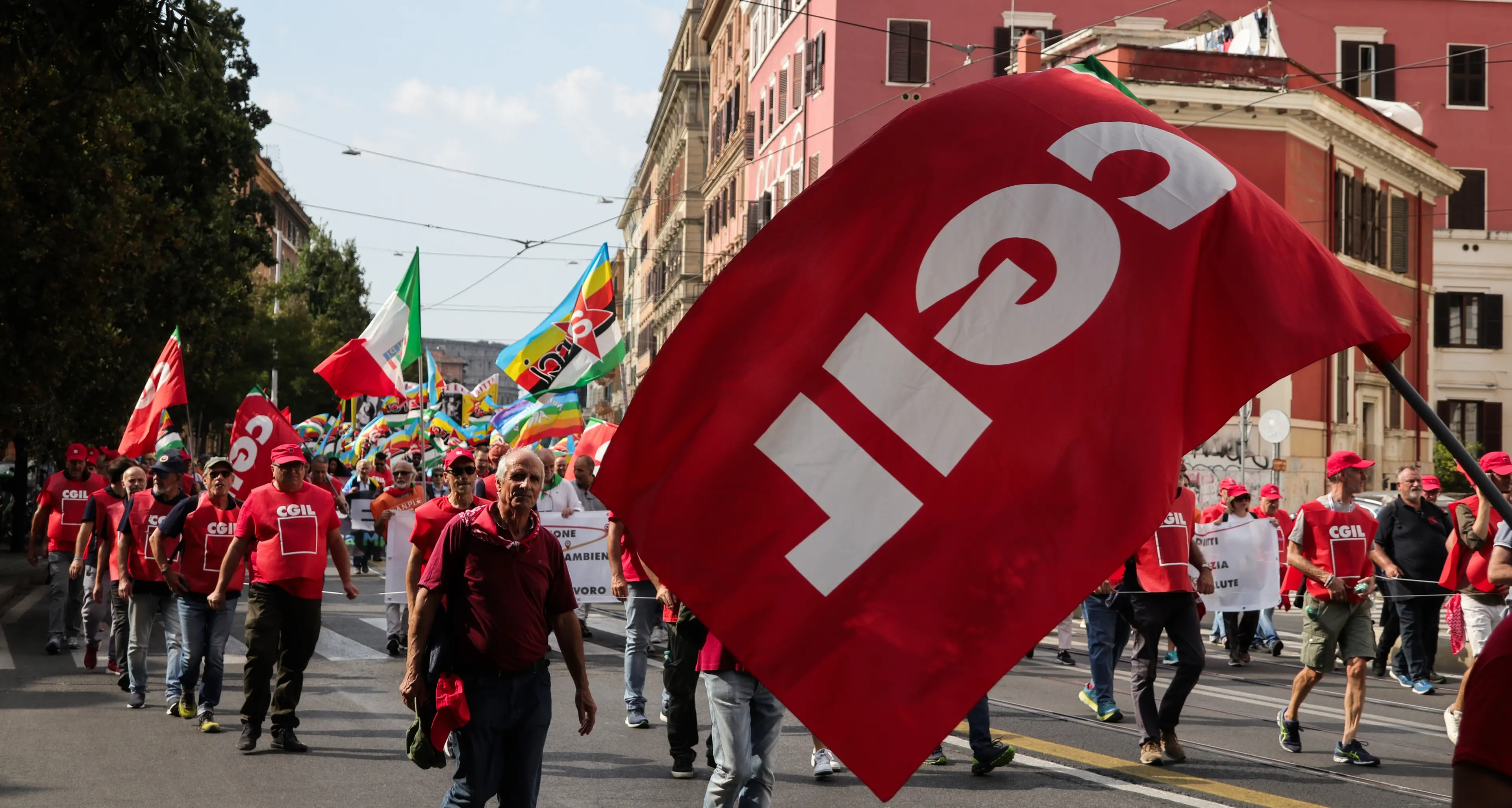 Cgil: “Una Manovra al di là delle peggiori aspettative”