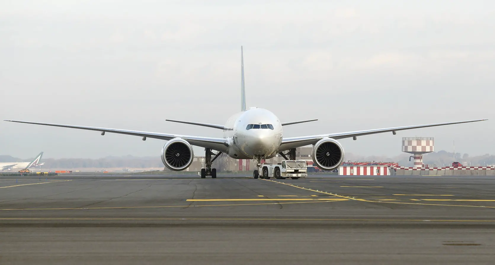 Trasporto aereo: rinnovata sezione Ccnl per dipendenti da gestori aeroportuali