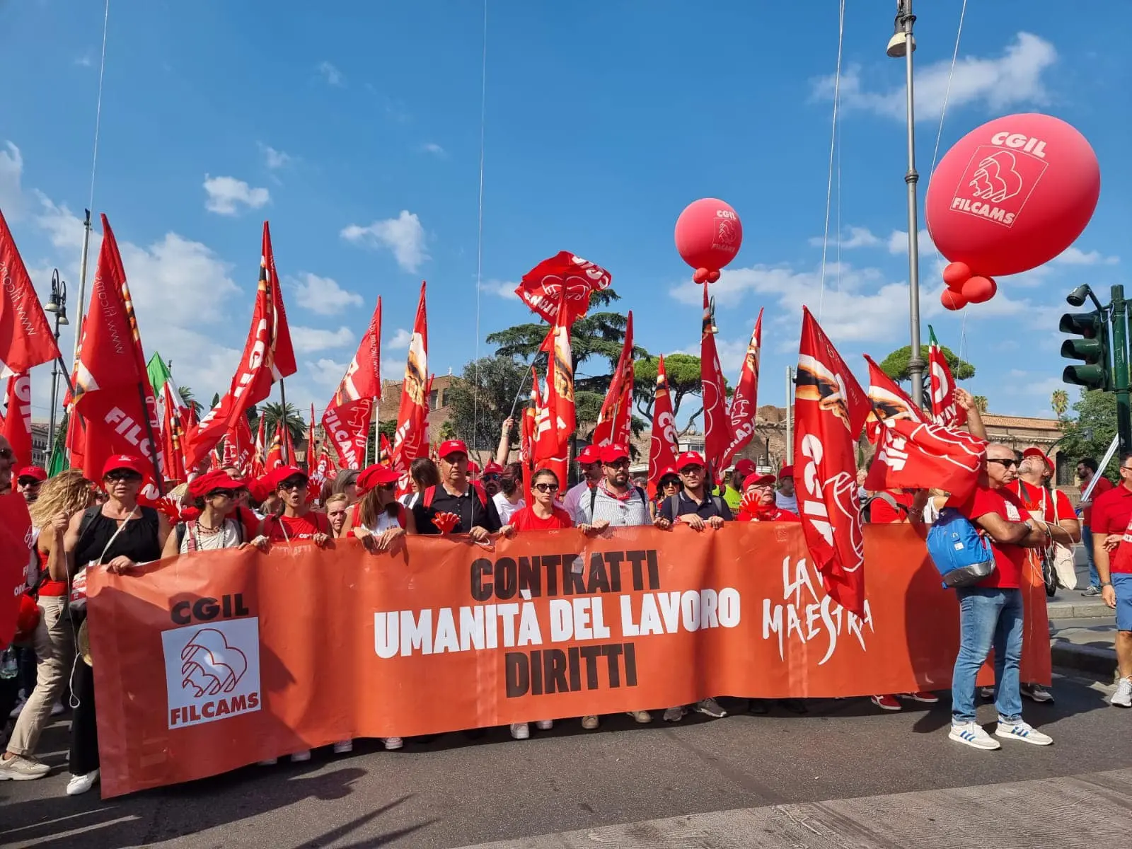 VENERDI’ 22 DICEMBRE SCIOPERO GENERALE DEL TERZO SETTORE: CINQUE ...