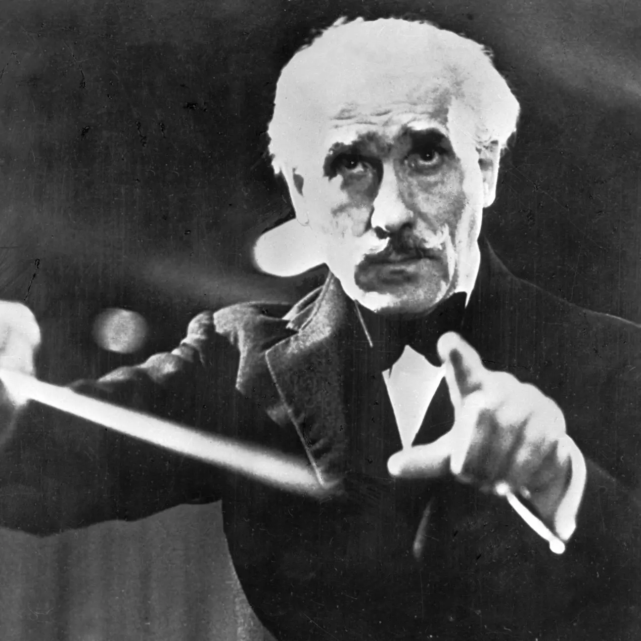 Arturo Toscanini: la musica ribelle che non si piegò mai al fascismo