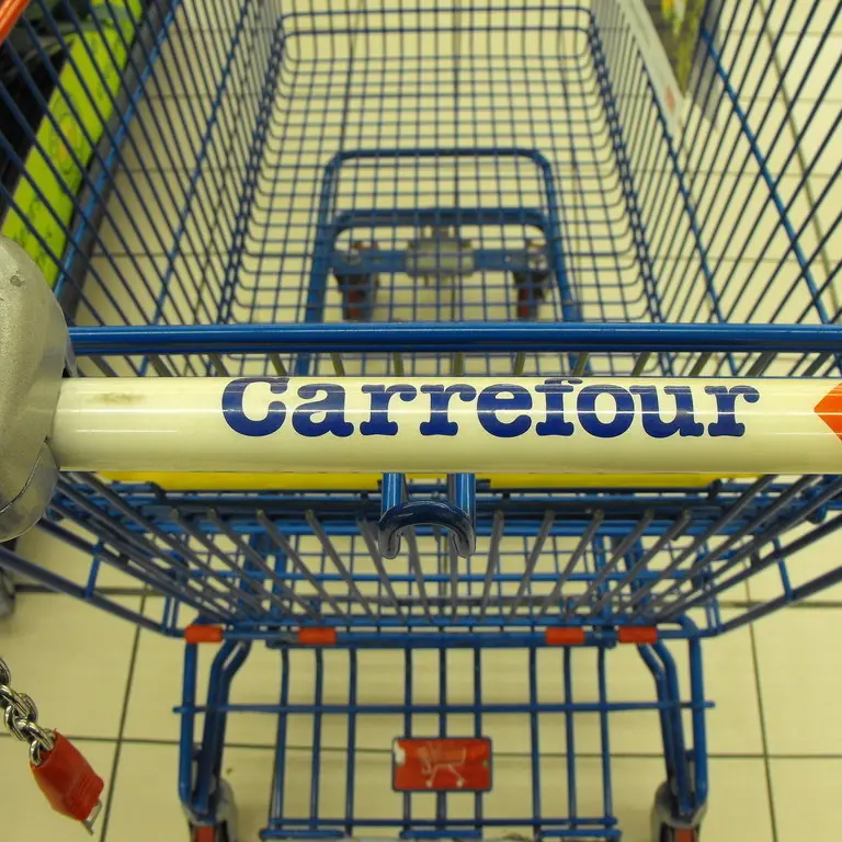 Carrefour cede 106 supermercati. Filcams: cambiare subito direzione