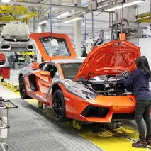 Ferrari e Lamborghini, salari a confronto