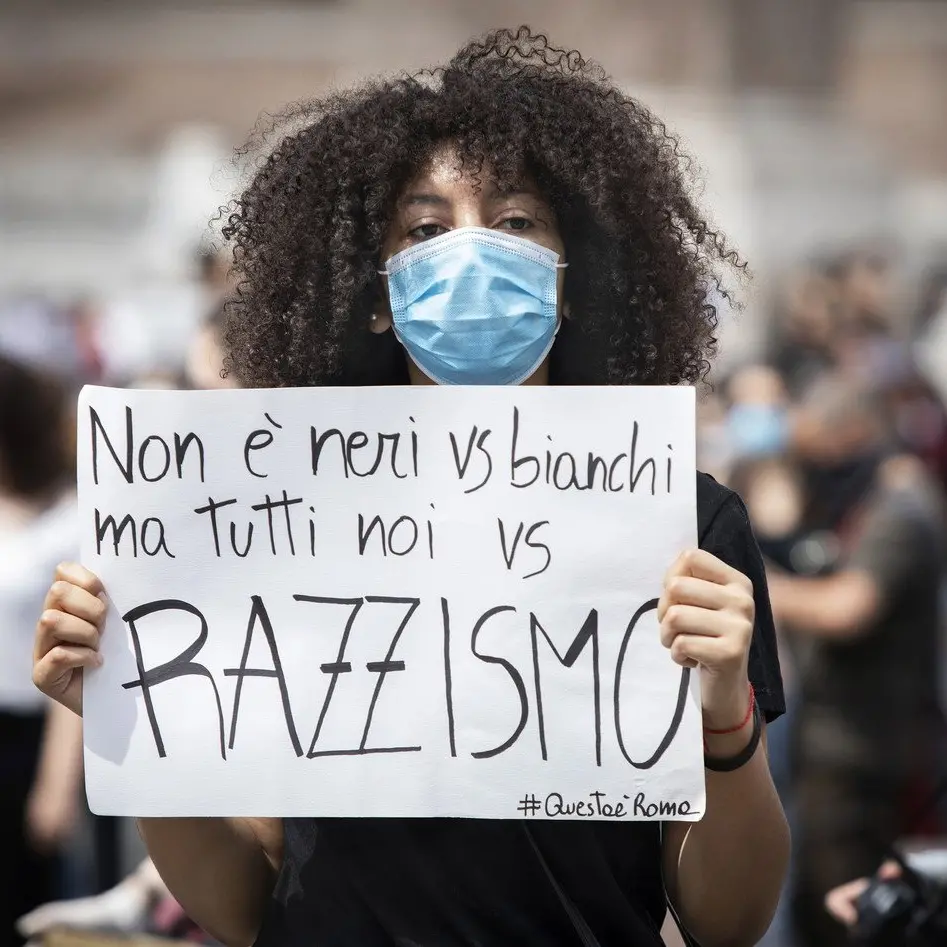 Migliaia di giovani in piazza a Roma per «Black lives matter»