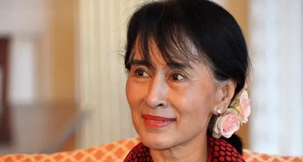 Cgil: «Con Aung San Suu Kyi vincono democrazia e libertà»