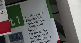 Articolo 1, attacco alla Costituzione