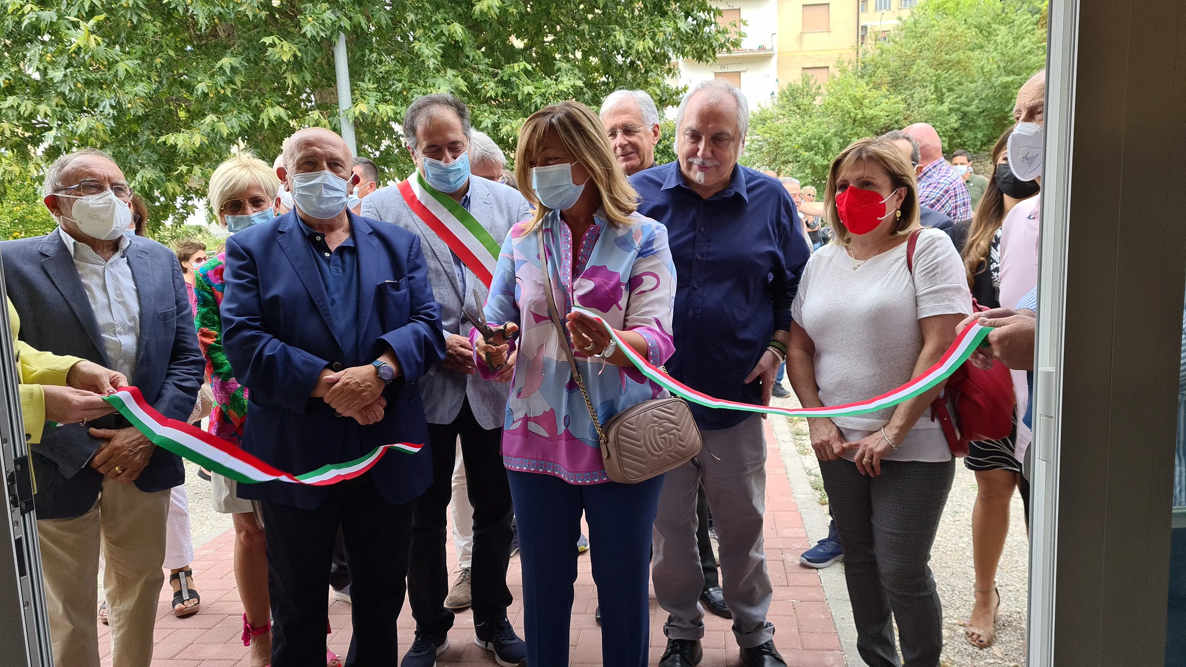 I pensionati raccolgono fondi, nasce a Cascia un centro culturale