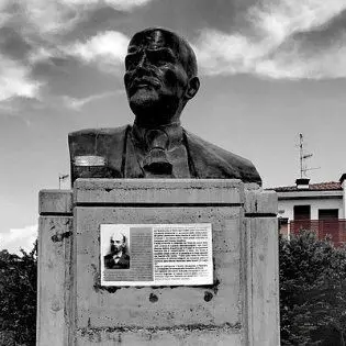 Cavriago, dove resiste il busto di Lenin