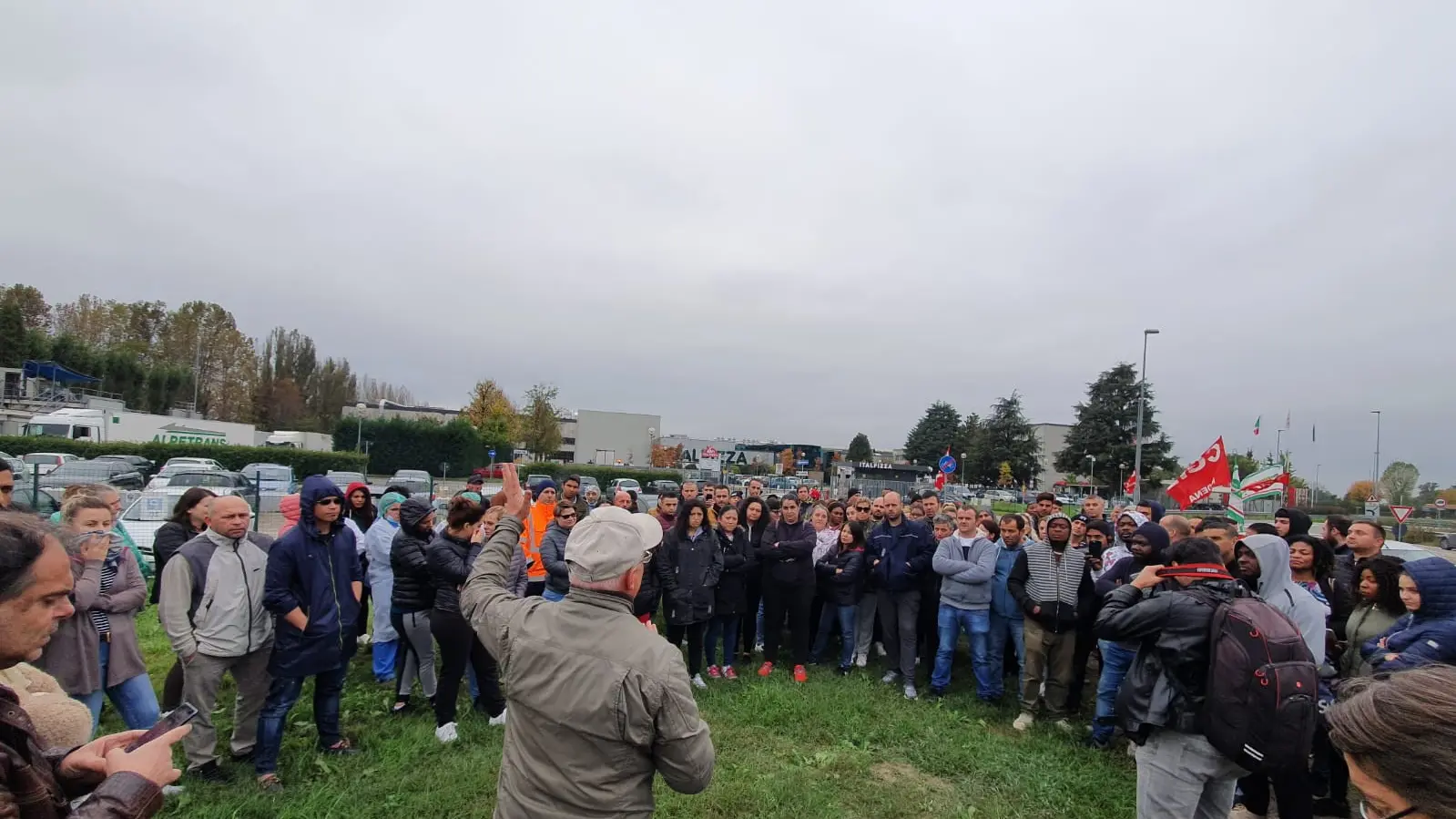 Lavoratori Italpizza in assemblea