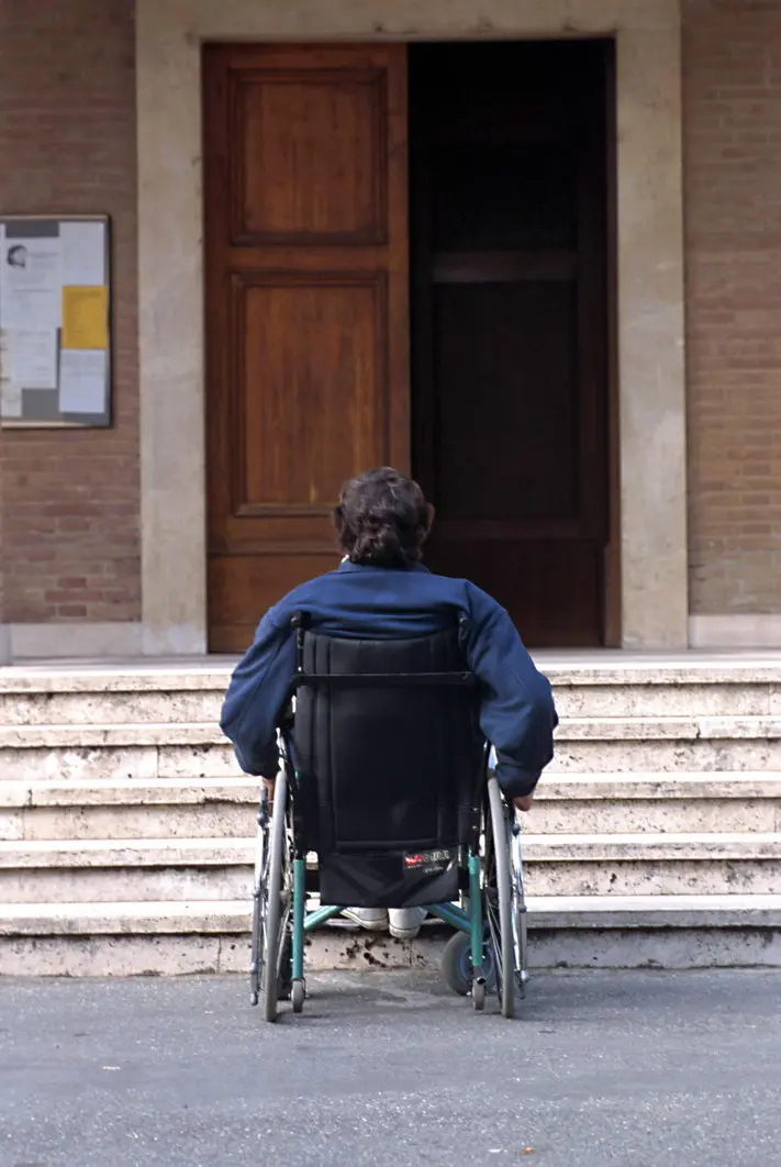 Disabili, Cgil: ingiusto eliminare assegno di invalidità per chi lavora