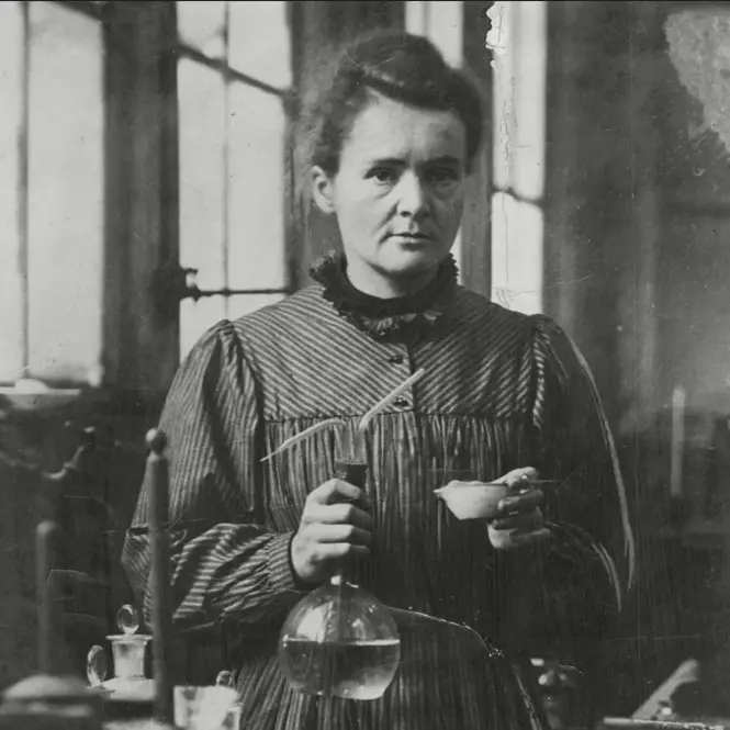 Marie Curie, lo scandalo di una donna tra scienza ed emancipazione