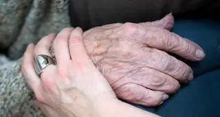 Veneto, l'allarme dello Spi: assistente familiare positiva, 88enne costretta a lasciare la propria casa. Temiamo molte situazioni del genere