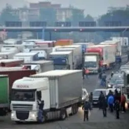 Famiglie: Istat, nel 2012 il traffico primo problema