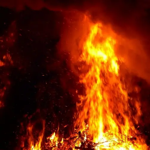 Ancora fiamme a Pomezia, Cgil: «Livello di allarme altissimo»