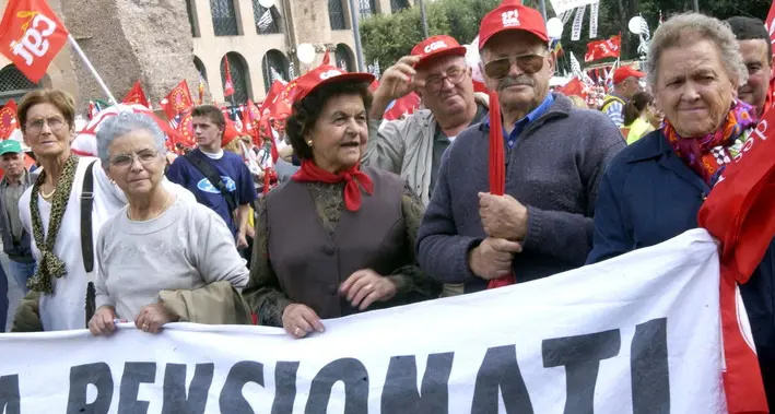 Spi a Renzi: con i forse e i vorrei le pensioni minime non aumentano