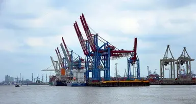 Porti e marittimi, l'11 maggio è sciopero nazionale