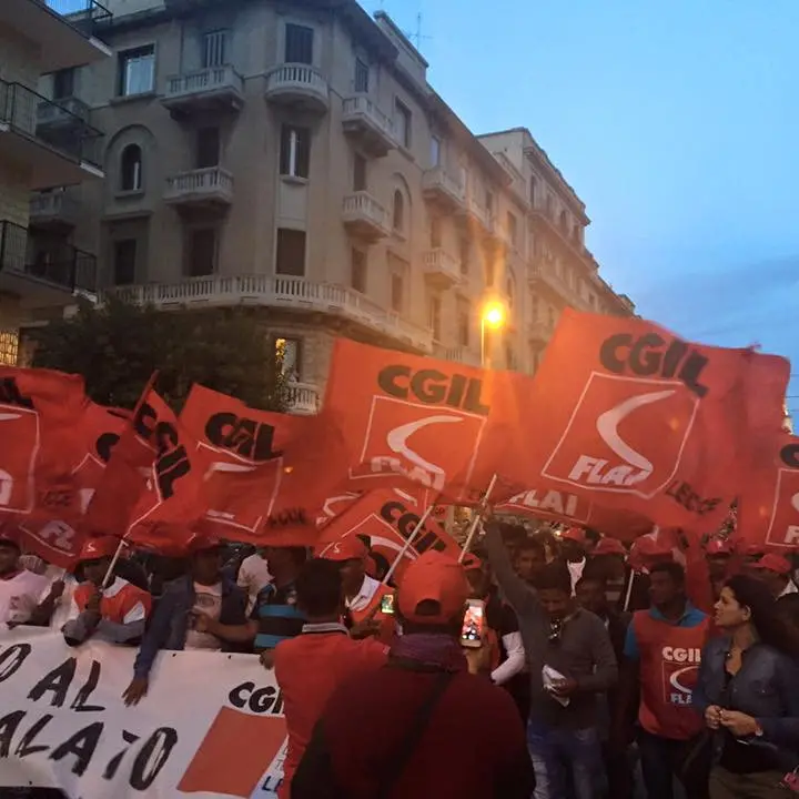Cgil Puglia: ripartiamo dal lavoro
