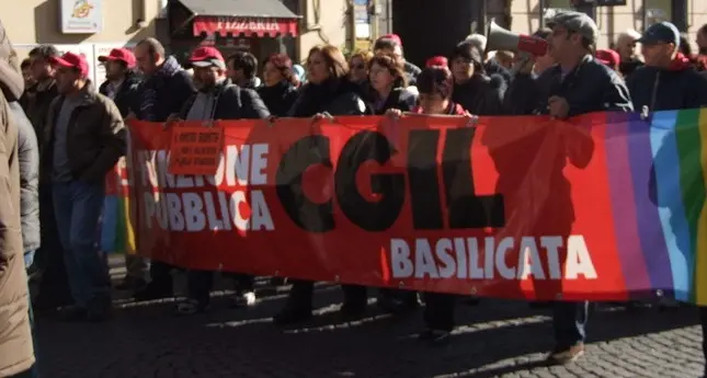 Cgil Basilicata: «Situazione sempre più drammatica»
