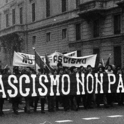 Quella volta che le organizzazioni neofasciste Ordine Nuovo e Avanguardia nazionale vennero sciolte per decreto