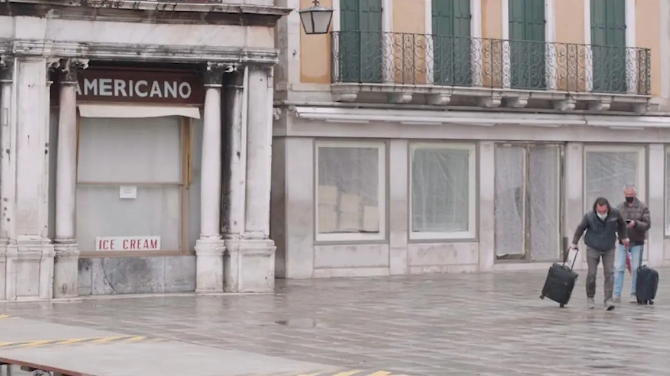 Venezia, il lavoro in ballo