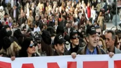 Grecia, scioperi a raffica contro l\\'austerit\\u00E0