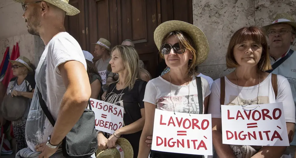 Donne e lavoro in Toscana: più istruite, ma più precarie