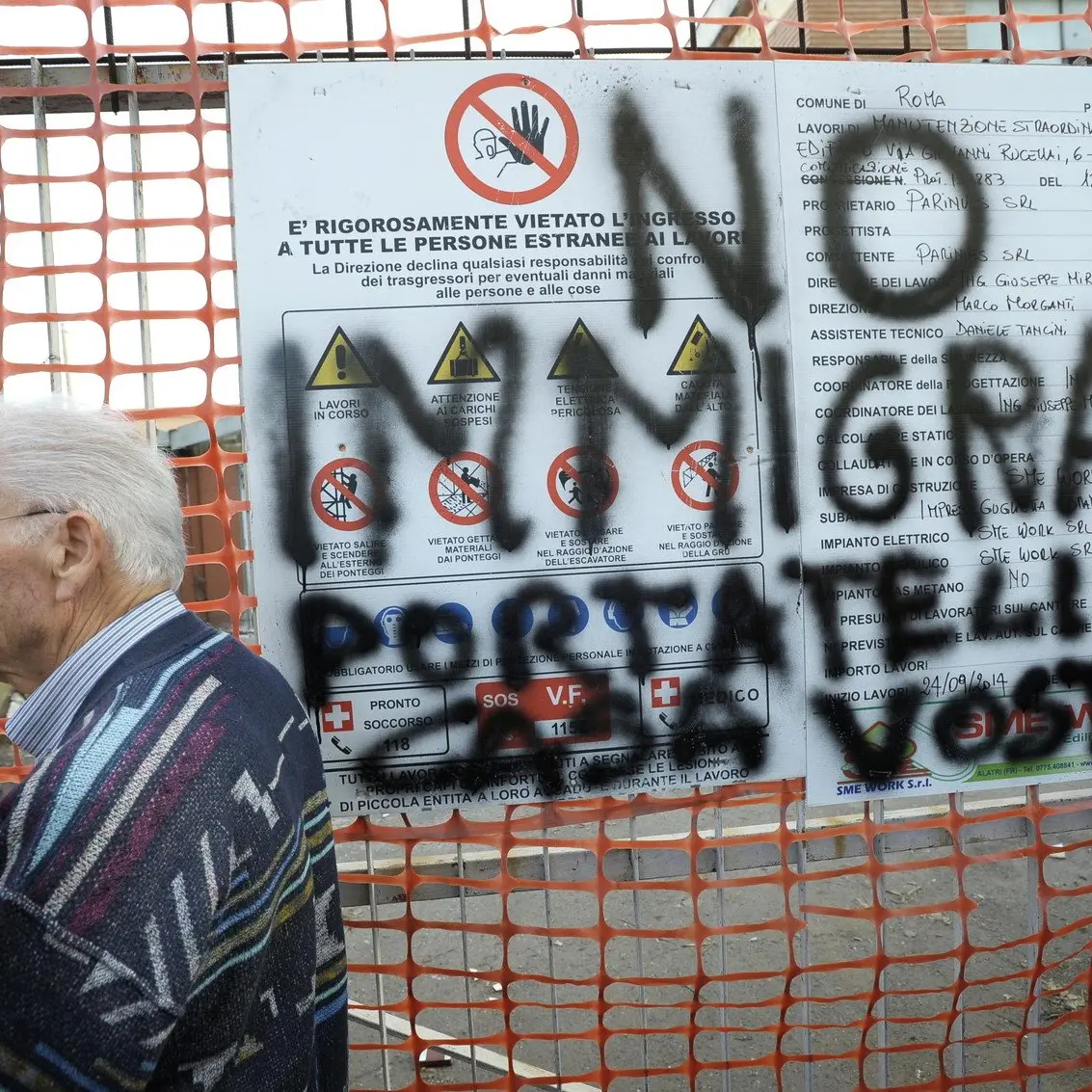 «Ai migranti sparerei»: Lega e Casapound incommentabili