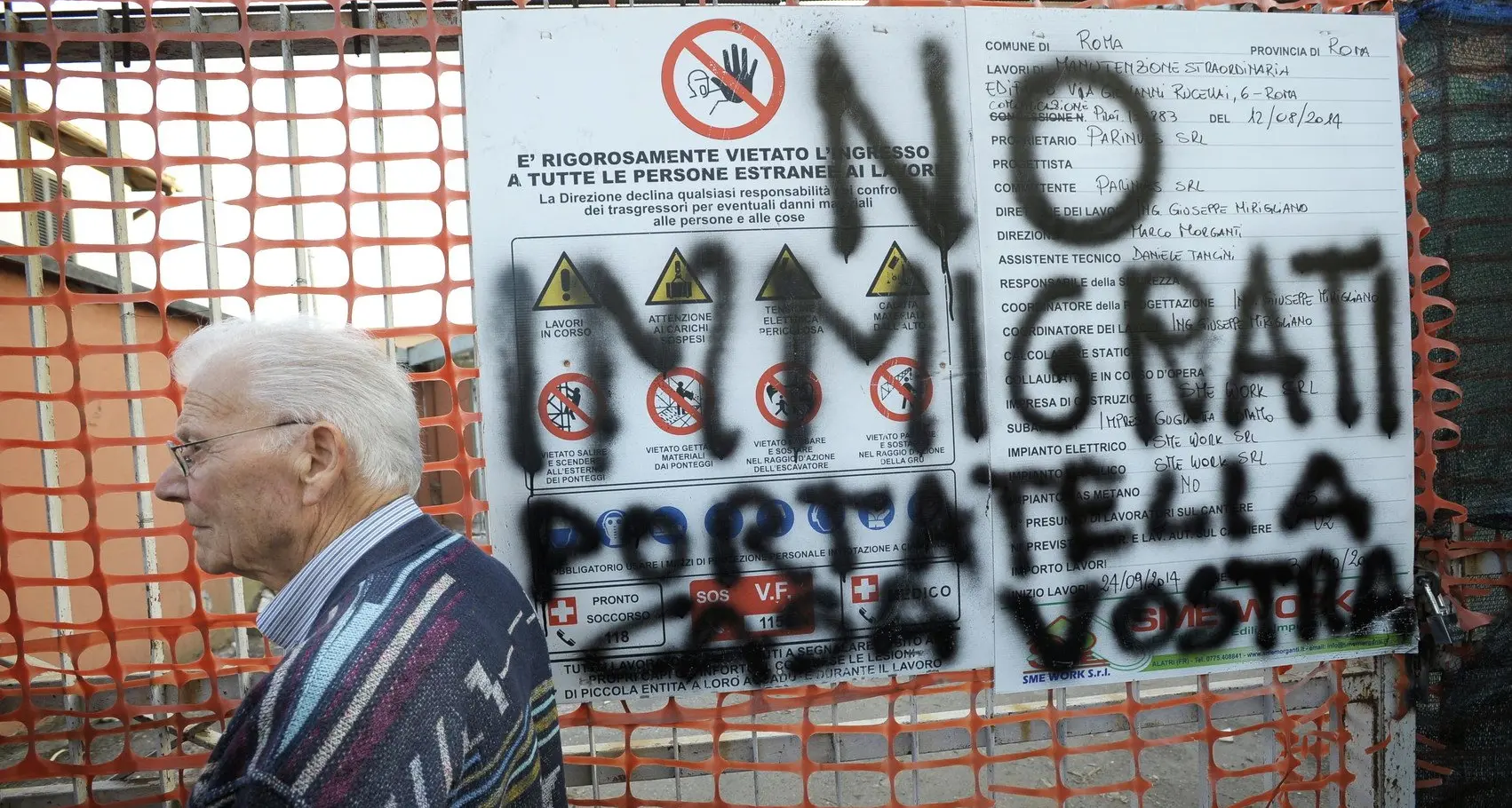 «Ai migranti sparerei»: Lega e Casapound incommentabili