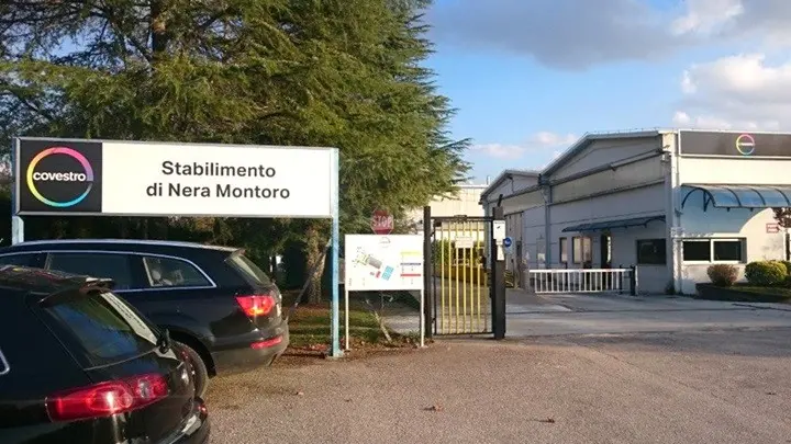 Lo stabilimento Covestro di Nera Montoro (Tr)